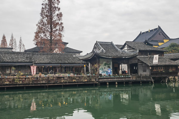 拖欠借贷款项是否构成诈骗罪：法律视角下的探讨
