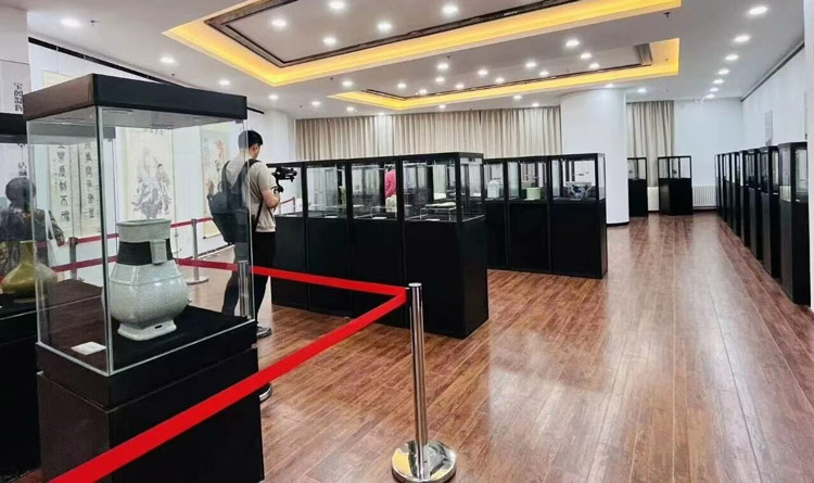辽海守珍-辽宁省文物总店65周年流散文物征集保护成果展开展